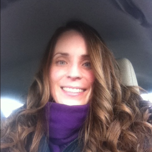 Meet your Posher, Michelle - Picture 1 of 1